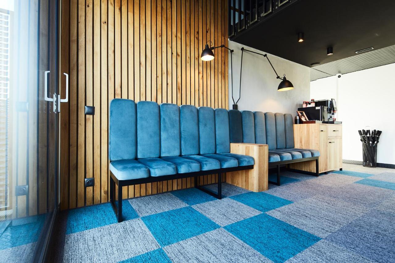 New Port - Premium Floating Aparthotel クラクフ エクステリア 写真