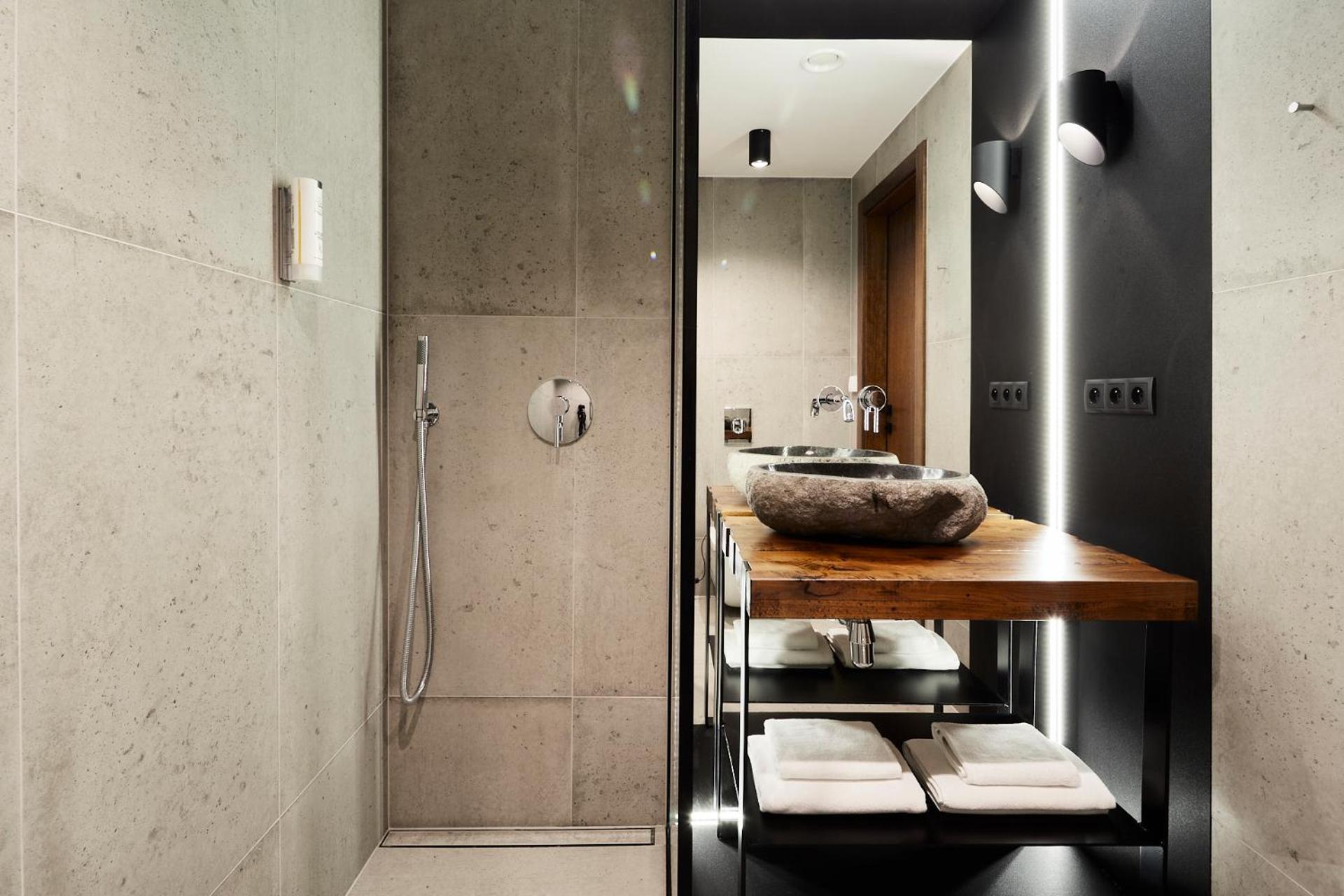 New Port - Premium Floating Aparthotel クラクフ エクステリア 写真